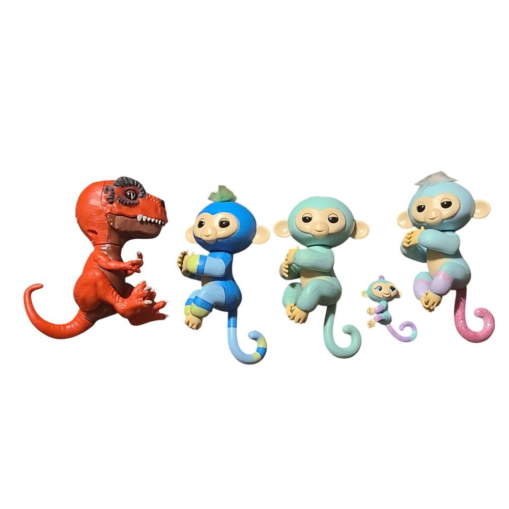 Lot Of 5 WowWee Fingerlings Fingerling Interactive Baby Monkeys Zoe and Dinosaur